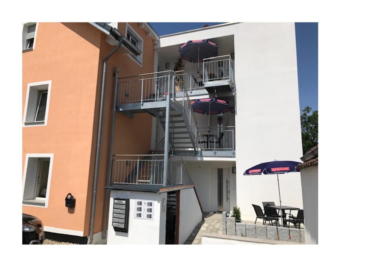 Bodensee Sunshine Zimmer & Apts. Bed & Breakfast Uhldingen-Muehlhofen Exterior photo